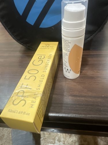 Aveil C-Nu Vitamin C Serum  & Aveil Heat Shield SPF 50 Gel Sunscreen Combo photo review